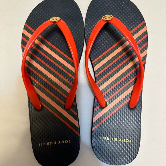 Toryburch sandal - Picture 2 of 4